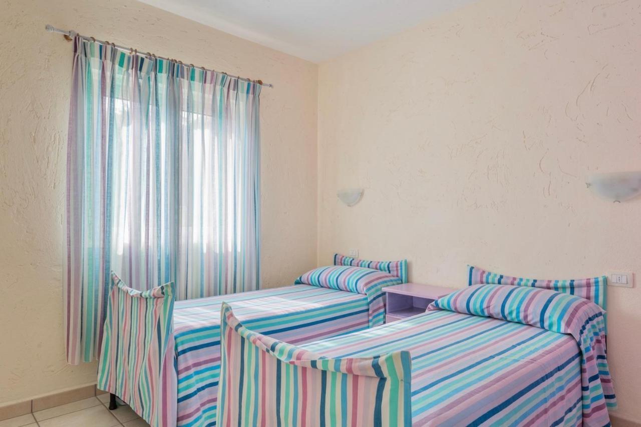 Residence A Golfo Di Marinella A 450 Mt Dal Mare Buitenkant foto