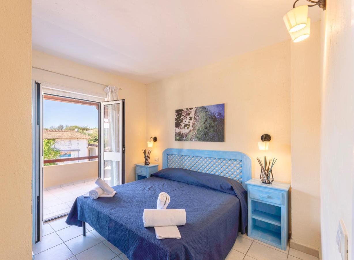Residence A Golfo Di Marinella A 450 Mt Dal Mare Buitenkant foto