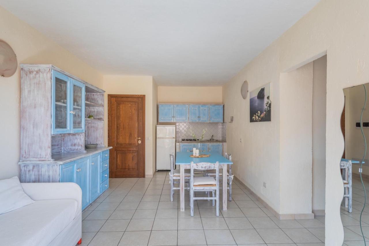 Residence A Golfo Di Marinella A 450 Mt Dal Mare Buitenkant foto