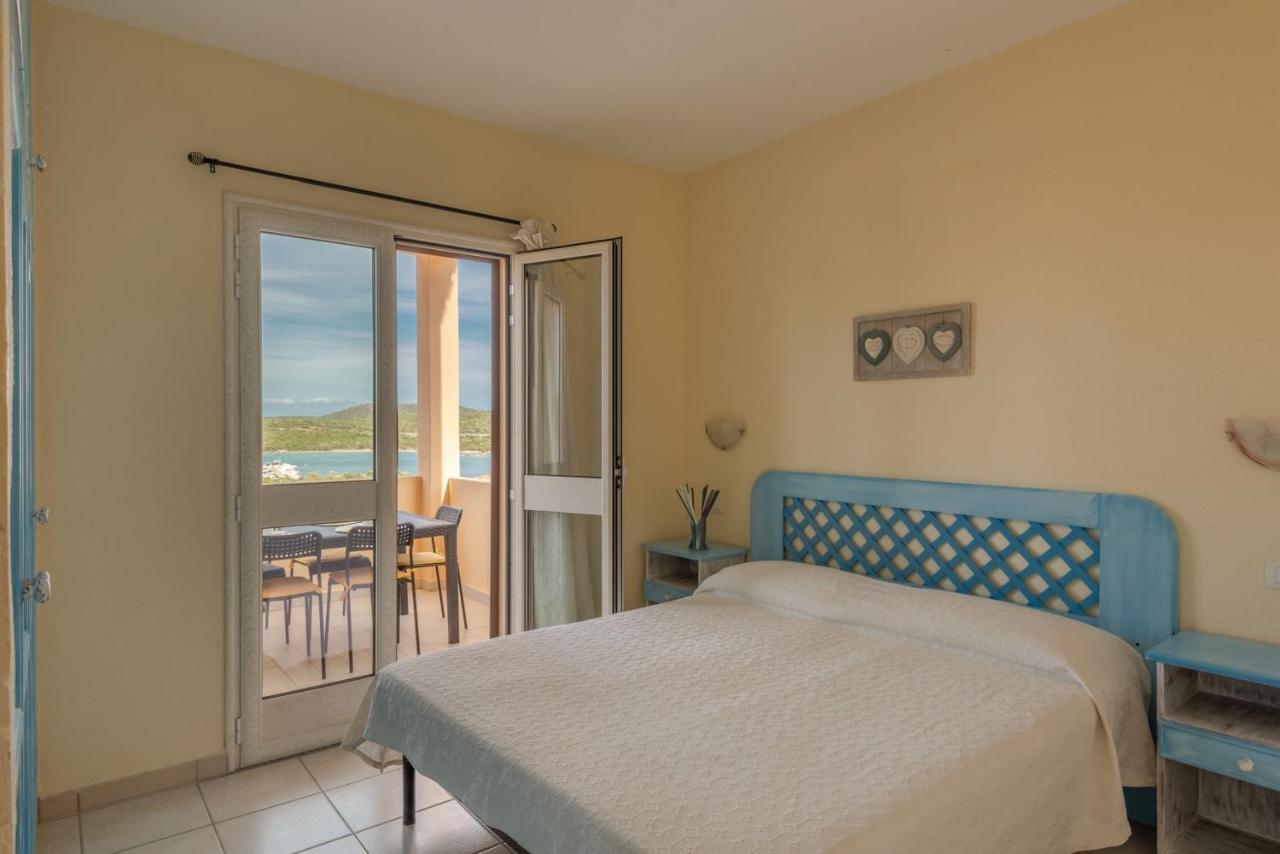 Residence A Golfo Di Marinella A 450 Mt Dal Mare Buitenkant foto