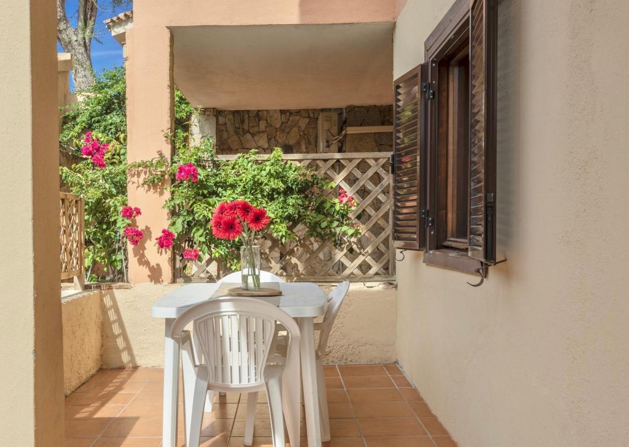 Residence A Golfo Di Marinella A 450 Mt Dal Mare Buitenkant foto